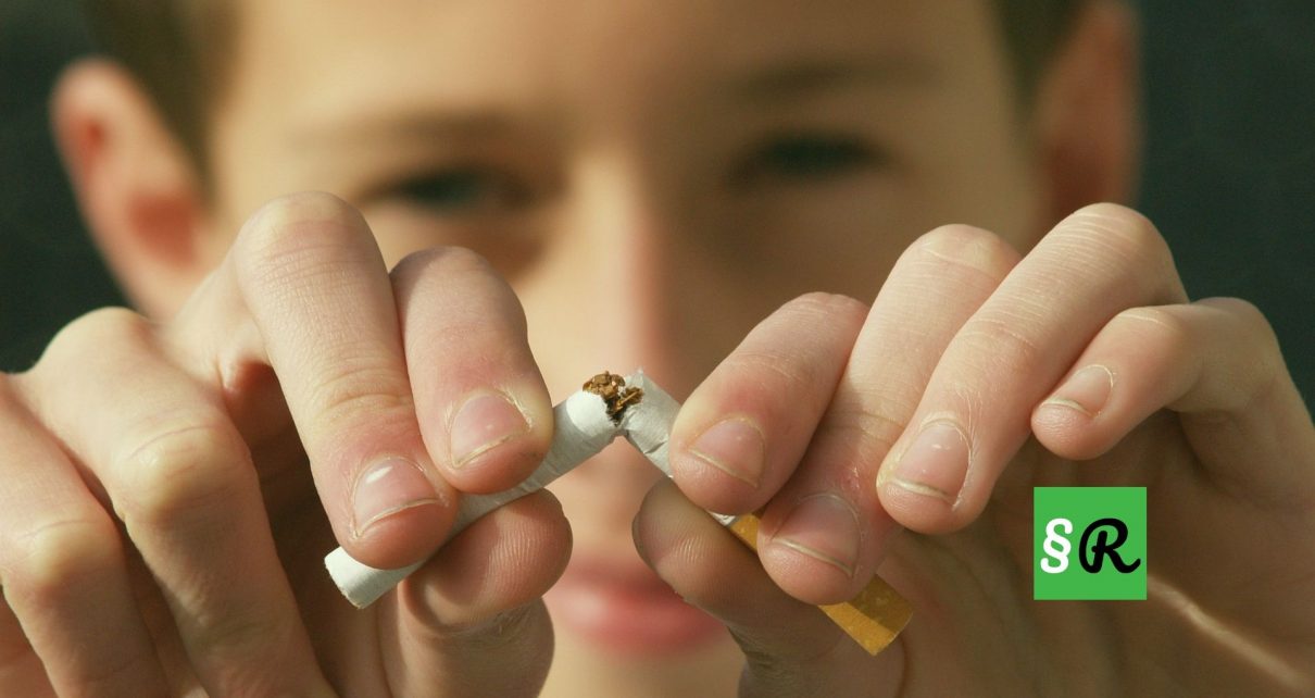 Германия хочет ввести запрет на курение в машине