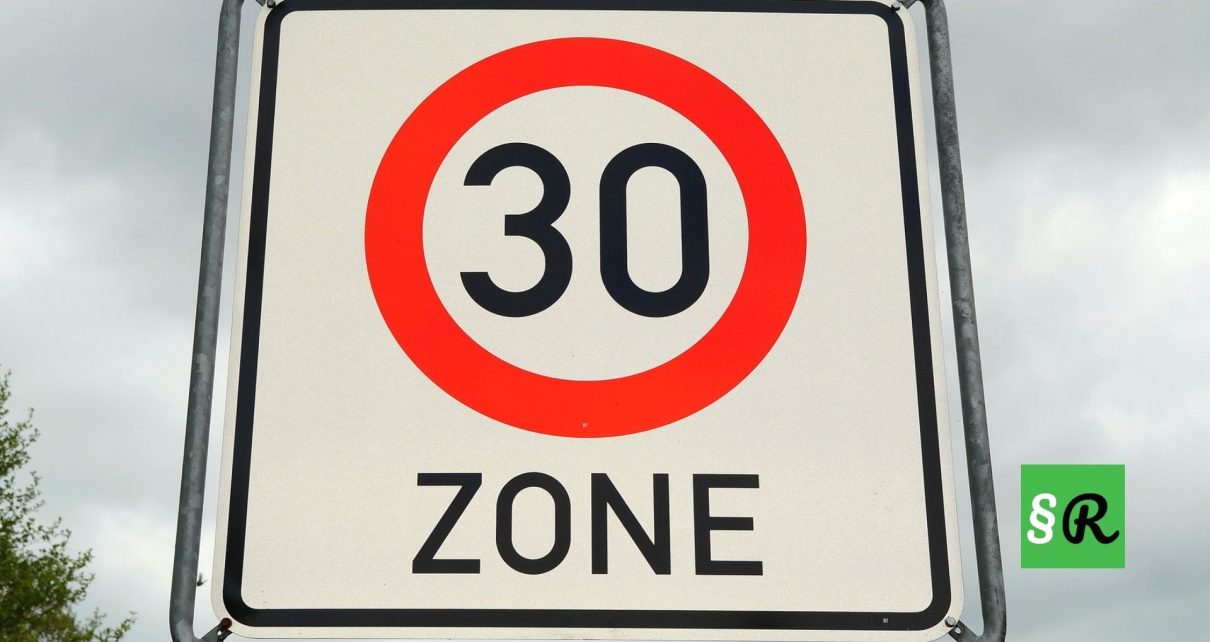 Знак ограничения скорости 30 км ч в Германии